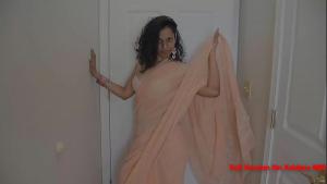 Indian Sexy Aunty Dance And Riding Big Dick