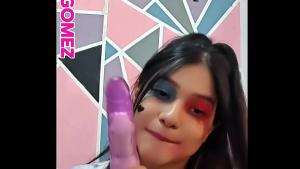 Porn actress Yulieth G&oacute;mez masturbates with a fan